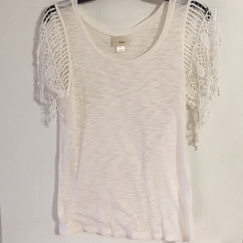 Ivory shirt with detailed sleeves